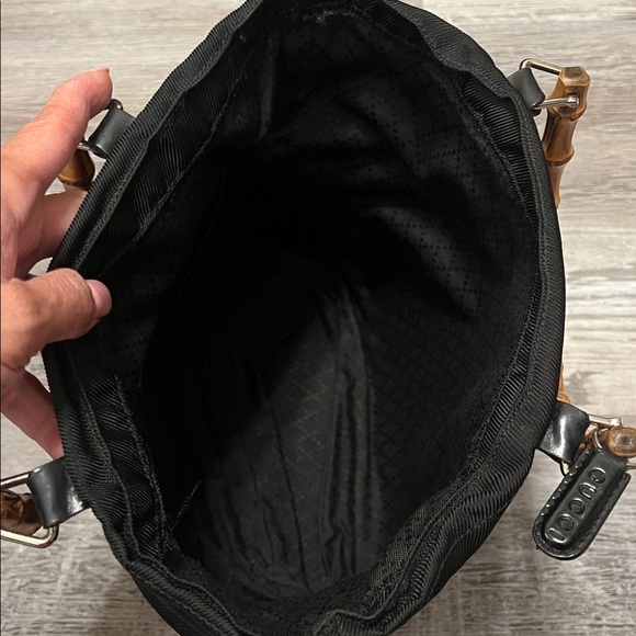 Authentic pre loved Gucci tote nylon with bottom leather - Picture 9 of 14